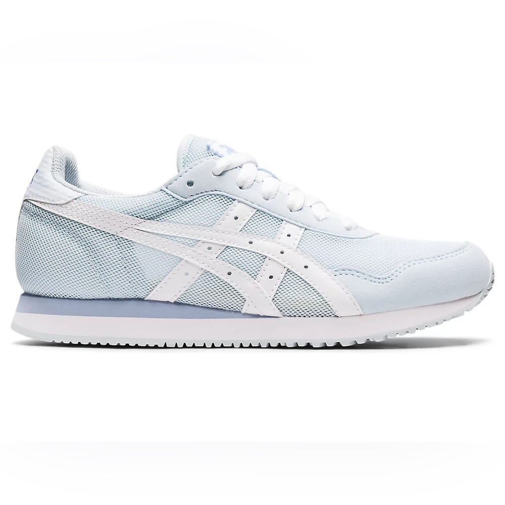 New -Size 11 - ASICS Tiger Runner Sky/ White. (womens size 11/ men size 9.5)